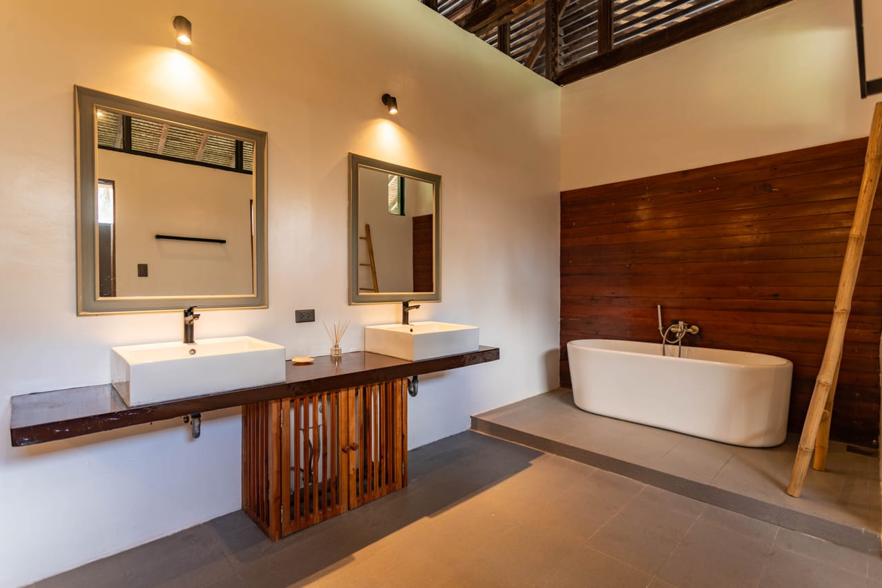 Villa bathroom